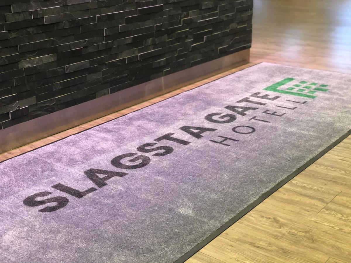 Slagsta Gate Hotell Fittja Exterior foto